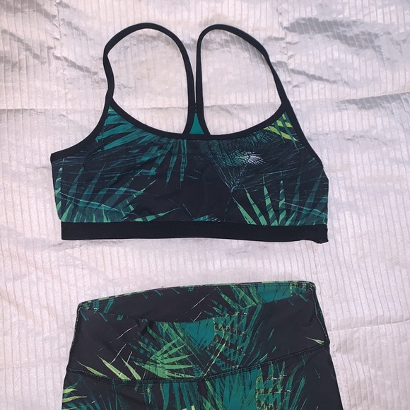 Fabletics 3pc Kate Hudson Covershoot Jungle Theme Set Top & bottoms 🤩 HL - Picture 6 of 17